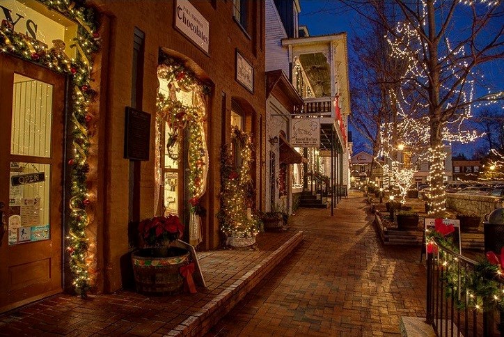 Holiday decorations on a downtown streetscape